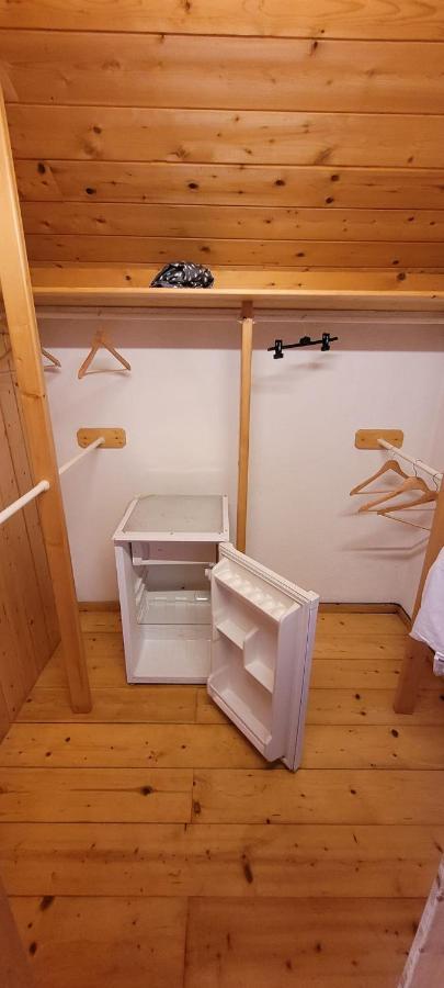 Ferienzimmer / Monteurzimmer Neumarkt Am Wallersee Exteriör bild